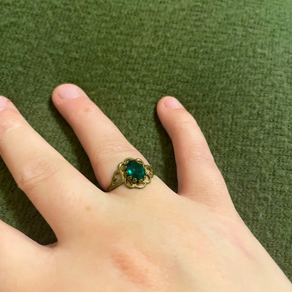 ✨Vintage Emerald Ring💚 - Picture 5 of 6